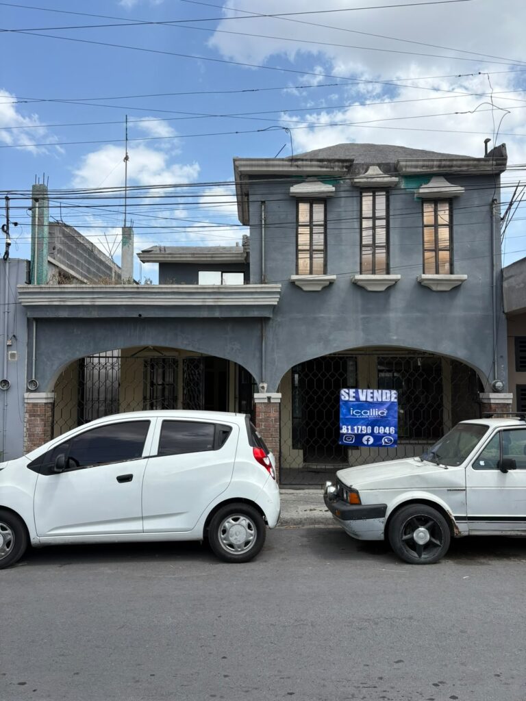 En Venta Casa en Col. Josefa Ortiz de Dominguez, en Monterrey,NL